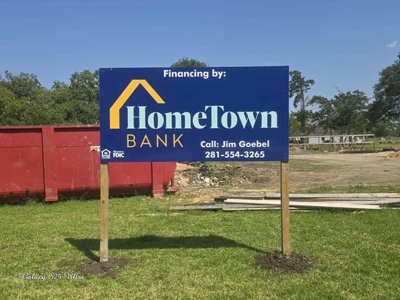 Exterior Signage Photo